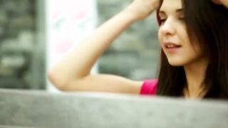 blackhair masturbation before camera