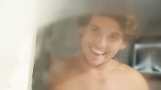 darkhair miss world enjoy sex for a cam