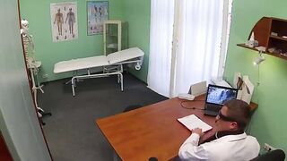 Hor brunette suck and fuck in hospital