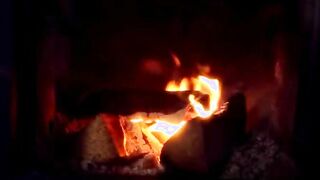 breasty beata fingering her pussy