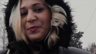 Amateur Linda Ray screwed up for money