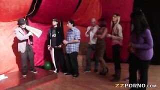 Two busty whores Nora Noir and Veronica Avluv cum swapping