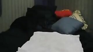 Thick Cam Chick In Stockings Masturbating