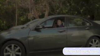 Sex guru MILF Brandi Love fulfills the teens sexual desire