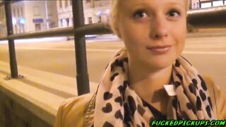  Tonya smells dude cash and agreed to fuck