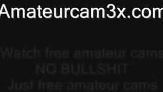 Hot girlfriend receive the cock in the couch