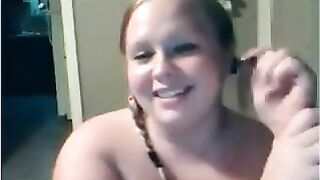 Plump Amateur Girl With Her Dildo