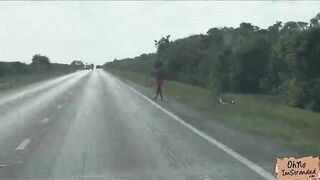 Busy teen Nadia Capri flashes her boobs to get help after being stranded