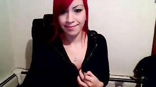 Teen Massaging Her Pussy