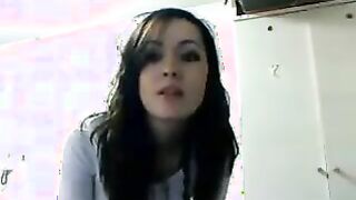 Sweet Girl Striptease