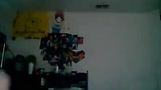 Plump Web Cam Girl Teasing Her Ass