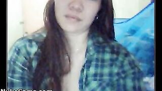 Chubby Asian Cam Girl Flashes Her Tits