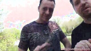 Extreme hot babe does it for cash