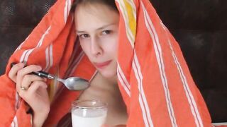 Milking my sweet cunt with spoon