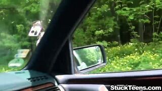 Teen hitchhiker fucks in car