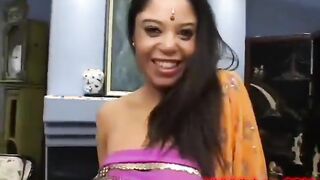 Sexy indian babe with full boobs