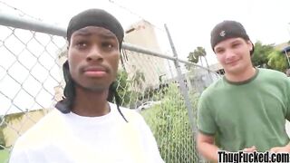 Black thug sucks and fucks a big cock