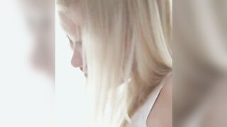 seductively hot threesome with hot babes