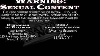 Hot blowjob from sultry babe