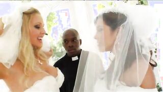 Bootylicious brides Francesca Le and Julia Ann anal pounded