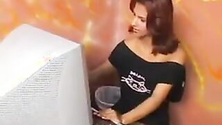 Dark Shemale In Heels Fucked Hard