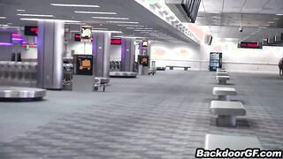 Sexy ass girlfriend shoots anal sex video at home