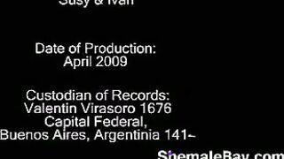 Horny Shemale Doing Some Fucking