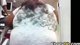 Black BBW At The Gym