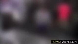 Hunk dude gets lured into sucking dick