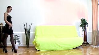 Subduing babes hot pussy