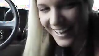 Girlfriend Gives A Blowjob In The Car