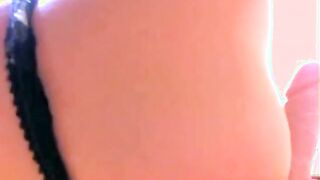 Sex bombshell is no sex slouch