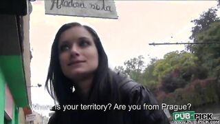 Amateur slut banged hard for a few bucks