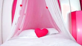 Ladyboy Annie spreads her ass wide