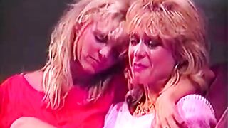 Girlfriends Go Lesbian In Vintage Scene