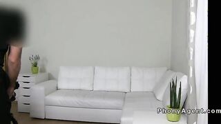 Amateur babe pose in lingerie on casting