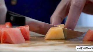 Jayden Taylors seduces her man into sex