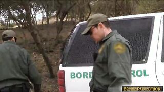 BP agent caught latina slut and fuck her