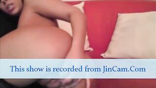 Horny brunette cum while she do analtoyin