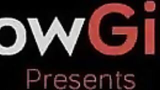 Savouring dyke's hot snatch