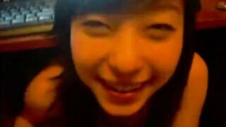[Top]Asian teen blows her boyfriend