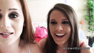 Amateur teens blowjob in threesome