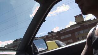 Girlfriend likes receiving hot cumshots