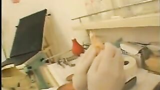 Clinic Room Pussy Munching