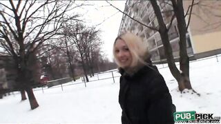 Blonde babe Mina took money and fucked