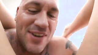 Sexy babe rides like a wild pro