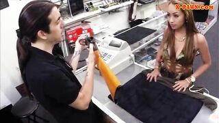 Big tits amateur tattooed slut sells her stuff and nailed