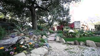 unbelievable dildo and her tight pussy