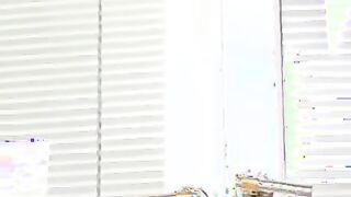 Babe In Stockings Get Anal Fucked