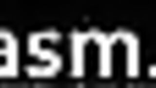 MILF Wants Cum On Her Face